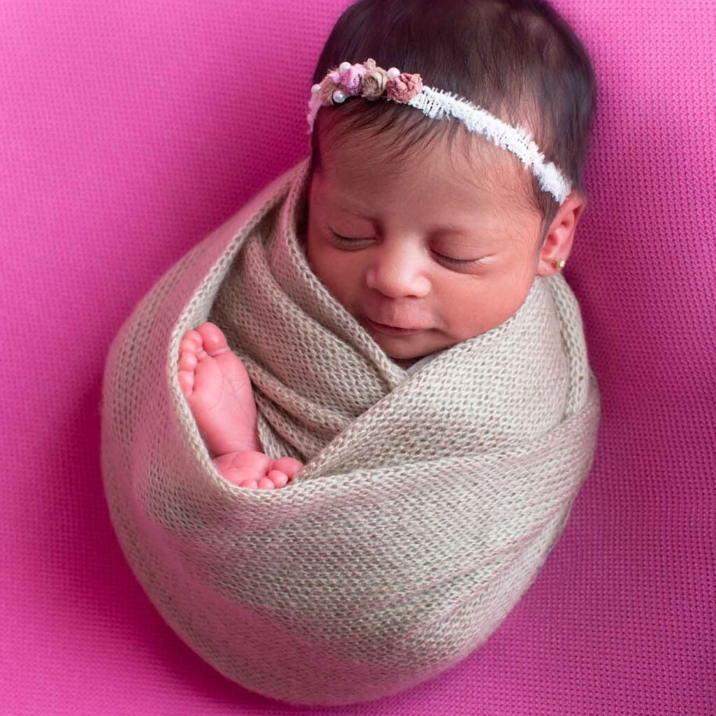 sesión fotográfica de bebé recién nacido