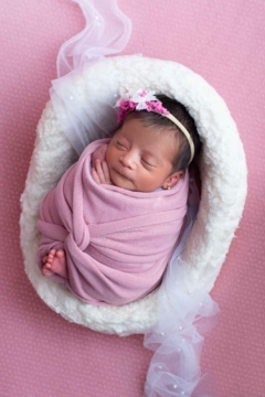 sesión fotográfica de bebé recién nacido